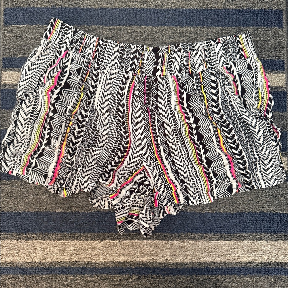 BeBop Black and White Patterned Shorts with Pink Accents